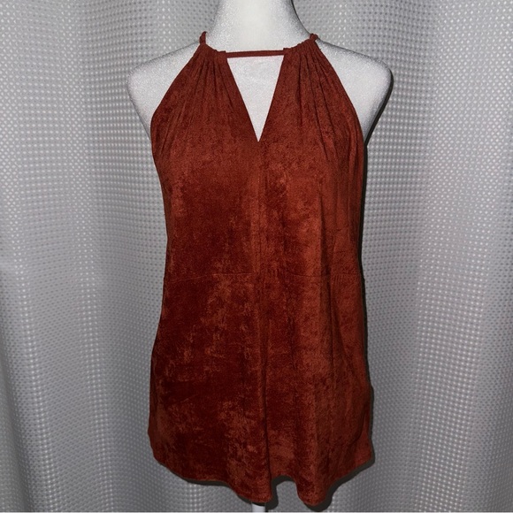 Velvety Rust V Neck Shirt🔻 - Picture 1 of 10
